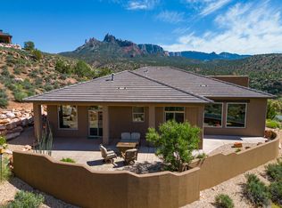 2600 Canyon Point Dr, Springdale, UT 84767