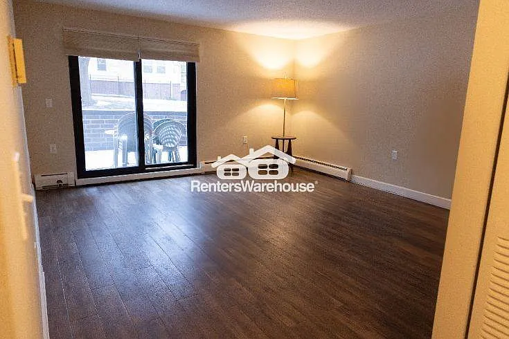 6615 Lake Shore Dr S #115 — Photo 11