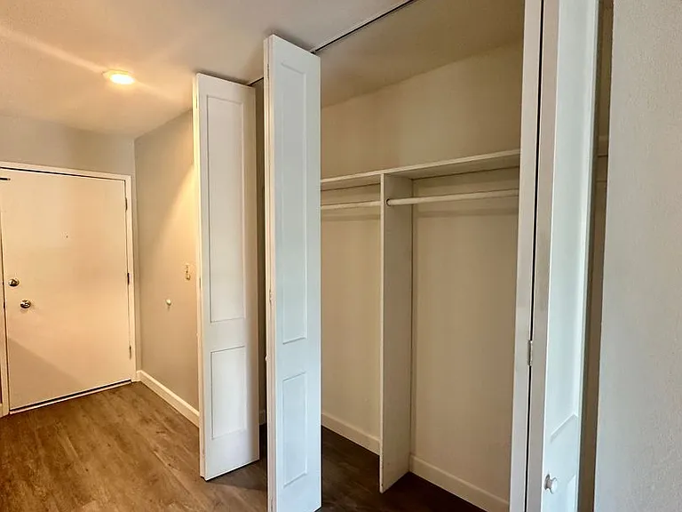 745 F St #2 — Photo 7