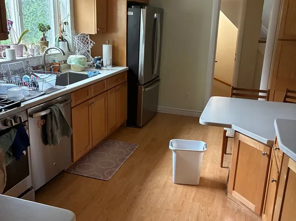 67 Fessenden St, Newtonville, MA 02460