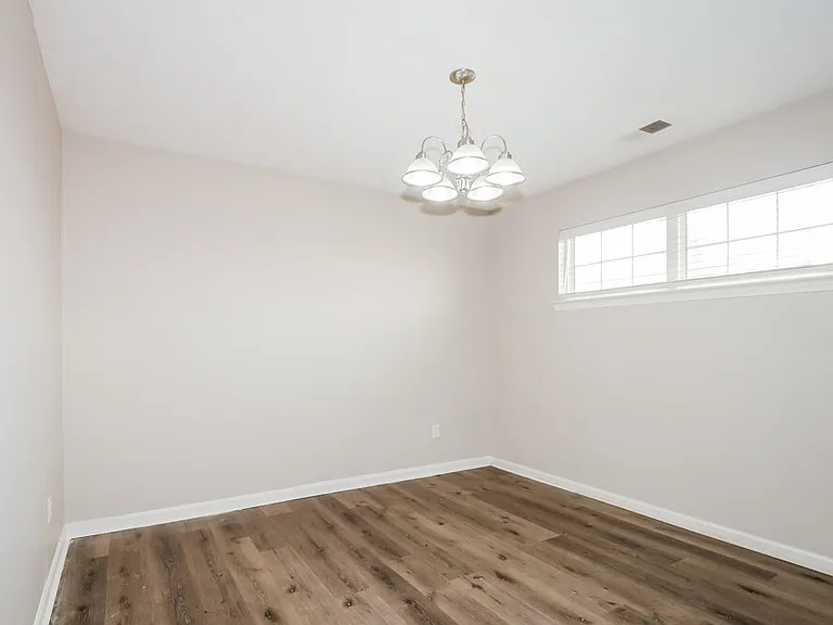 7296 Green Ash Dr — Photo 6
