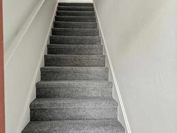 2nd image of 5701 Bentgrass Dr #18207