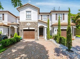 8780 NW 116th Path, Doral, FL 33178