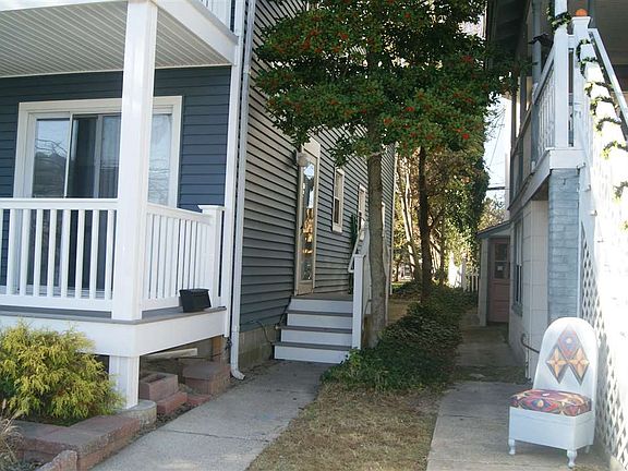 3rd image of 48 West Ave