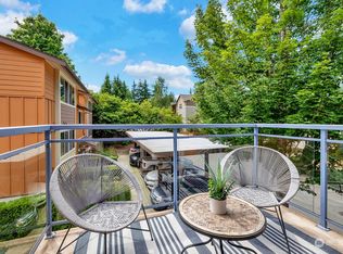 8248 126th Ave NE APT C306, Kirkland, WA