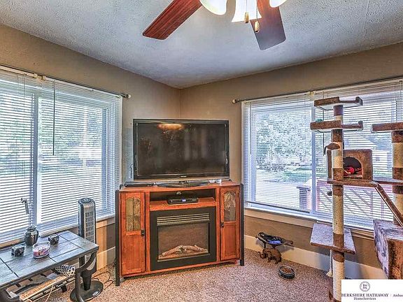 5th image of 6547 Wirt St