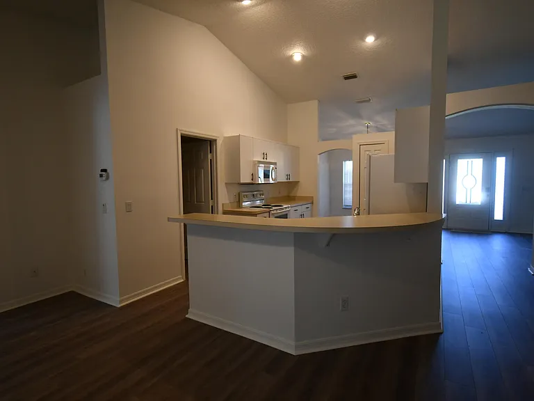 2547 SW Kenilworth St — Photo 6