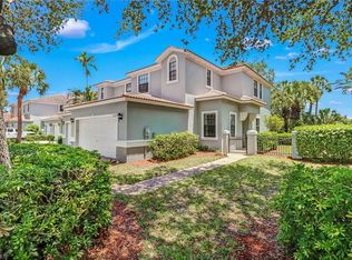 14944 Summit Place Cir #17, Naples, FL 34119