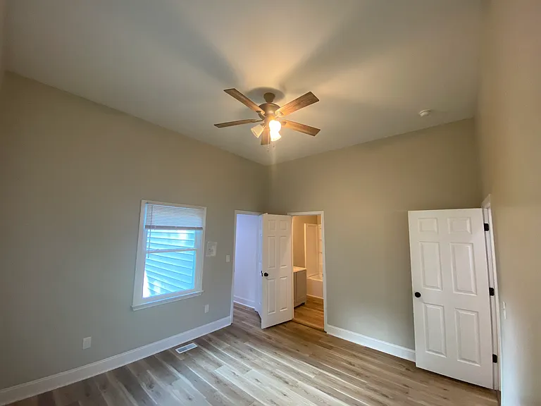 309 N Webb St — Photo 21