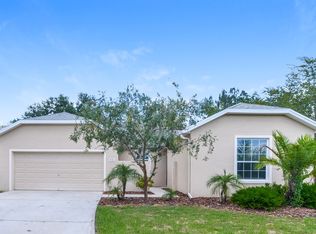 531 Bluff Pass Dr, Eustis, FL 32726