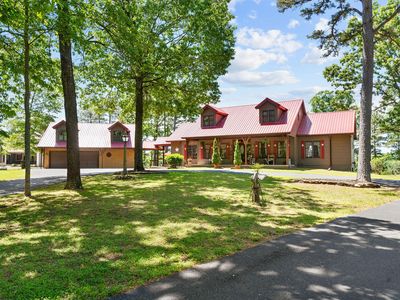 27059 Pine Bluff Lane, Golden, MO, 65658
