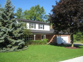 1546 Willow Ln, Crete, IL 60417