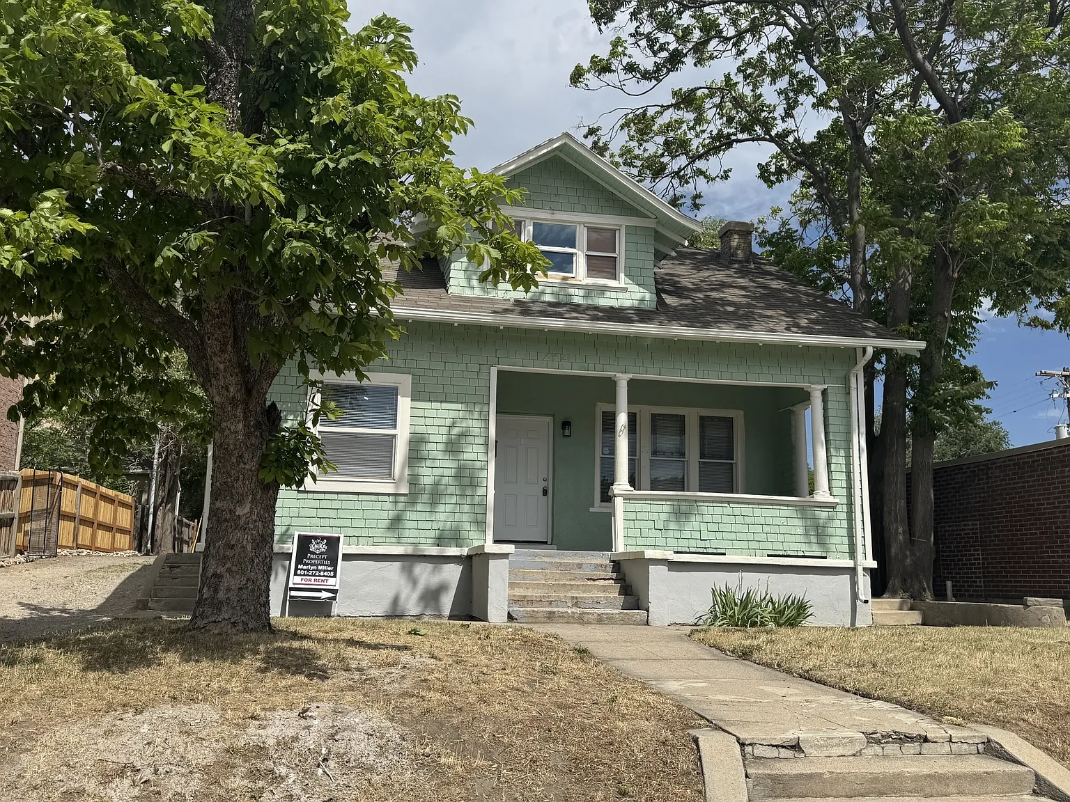 742 N 300 W - south — Photo 1