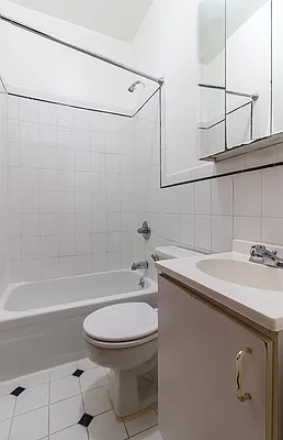 Rented by Compass | media 4