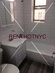 Rented by Weissman Realty