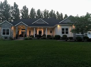 7801 Aquarius Dr, Fargo, ND 58104
