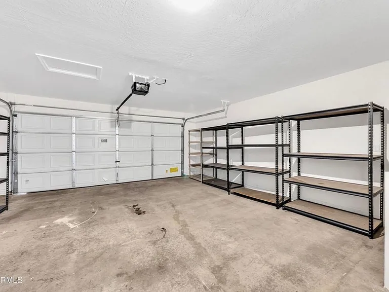 3702 W Naomi Ln — Photo 18