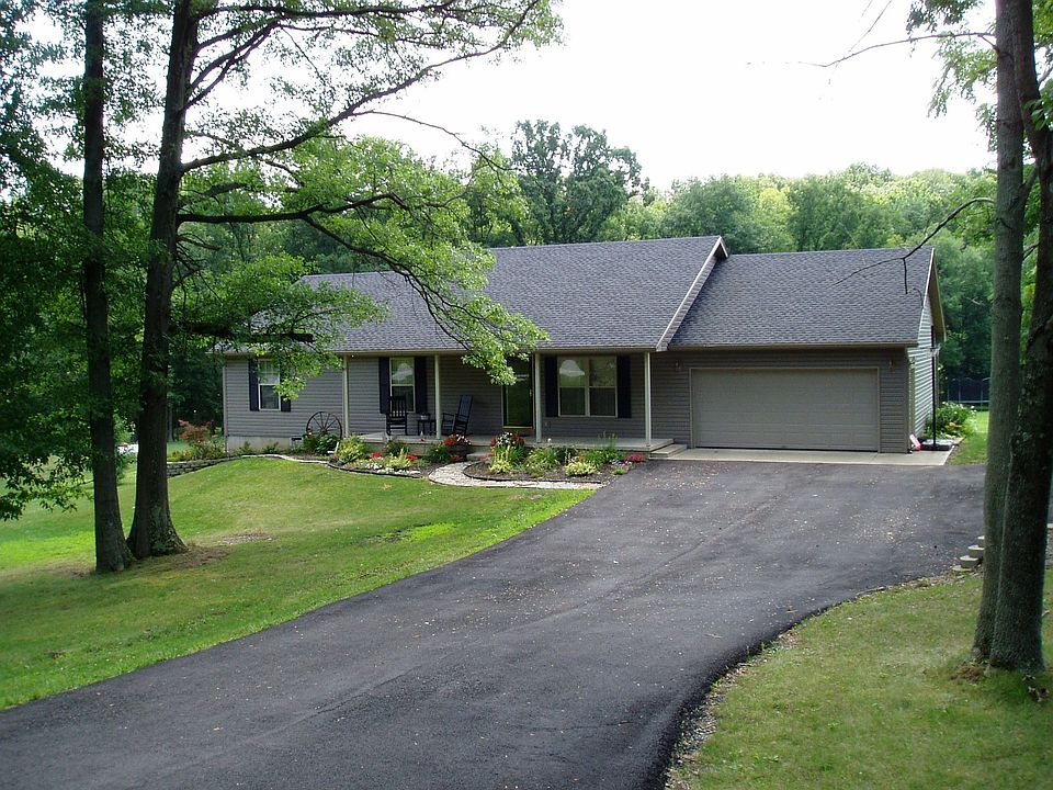 A 2 acre lot in the Clinton Massie School District 