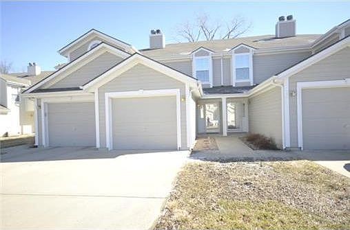 1st image of 5824 NW Plantation Ln #187-B