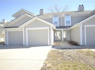 5824 NW Plantation Ln #187-B, Lees Summit, MO 64064