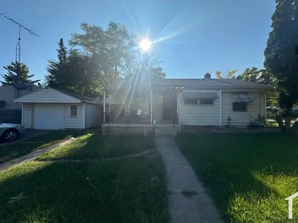 4621 Warrington Dr, Flint, MI 48504