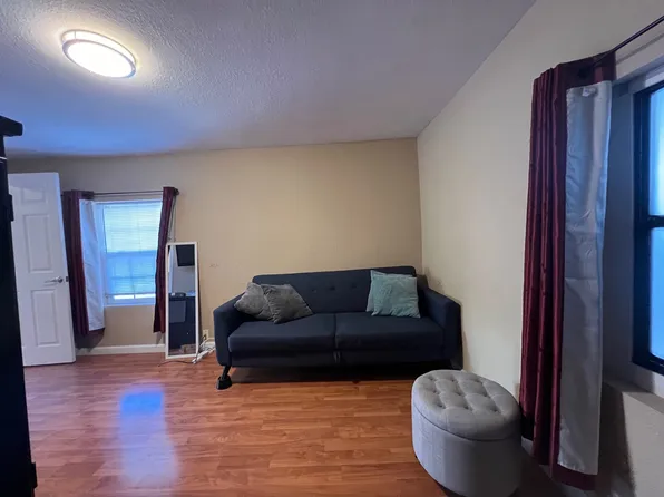(undisclosed Address), Menlo Park, CA 94025