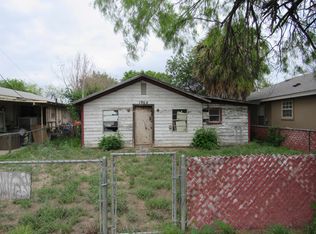 1904 Baltimore St, Laredo, TX 78041