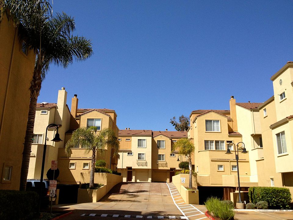1st image of 1690 Civic Center Dr APT 705