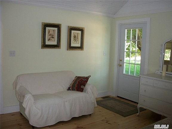 3rd image of 78 Smith St