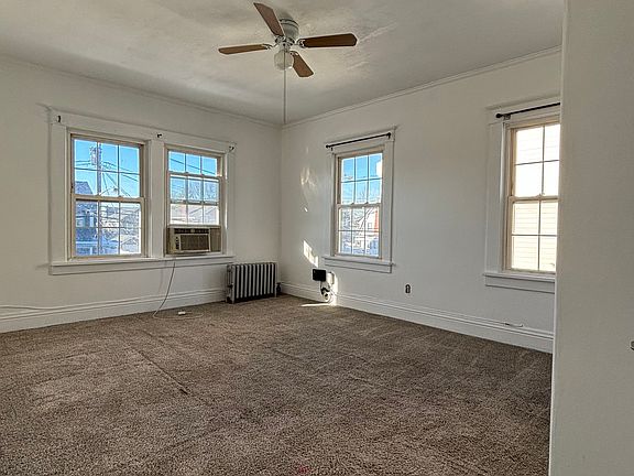 5th image of 29 N Kensington Ave Floor 2