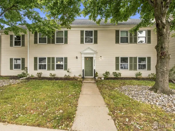 636 Yale Way #B, Monroe Township, NJ 08831