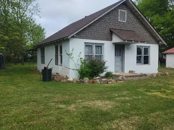 907 Reine St S, Mena, AR 71953