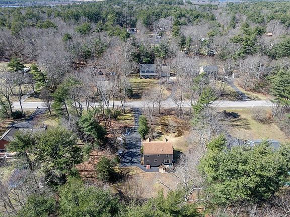 3rd image of 53 Stoney Weir Rd