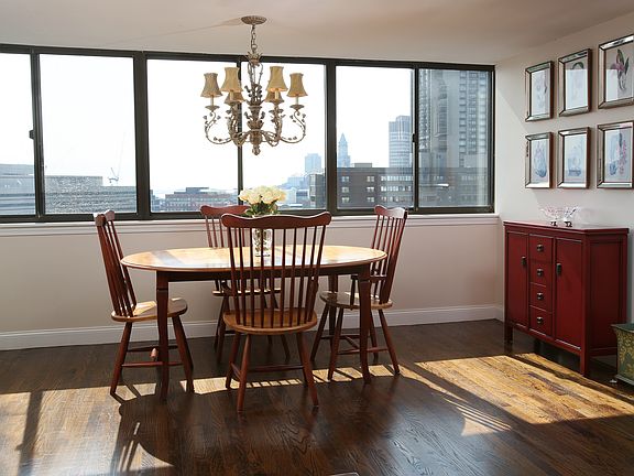 5th image of 8 Whittier Pl Unit 18E8