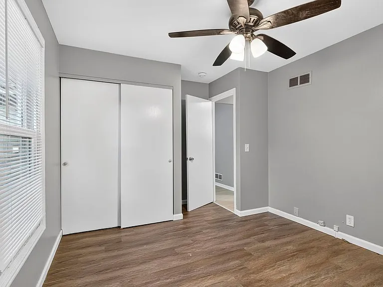 3444 Woodpath Dr — Photo 39