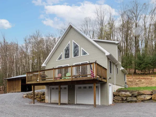 18 Cross Road, Milton, VT 05468