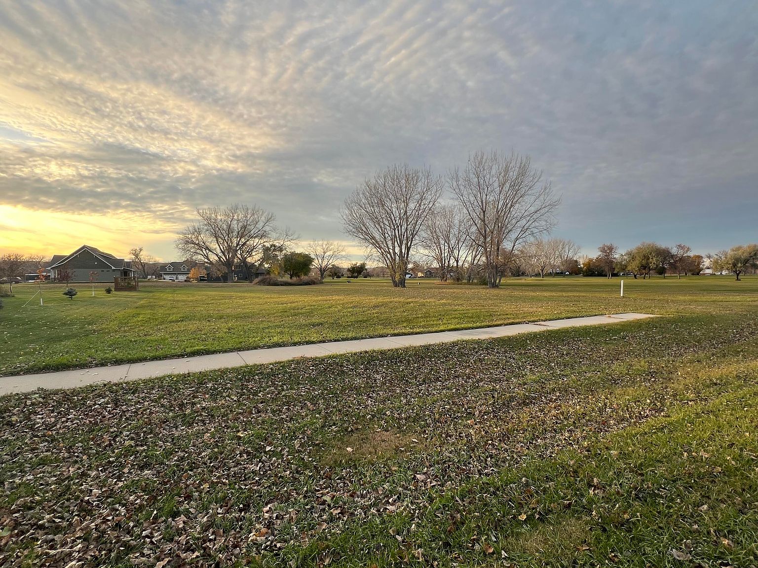 2607 Whispering Shores Dr