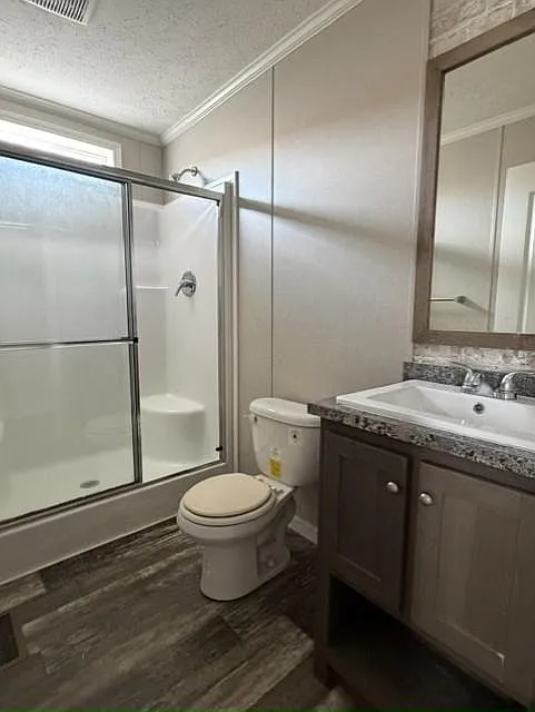 2 bed, 1.0 bath, 672 sqft, $2,240 — Photo 4