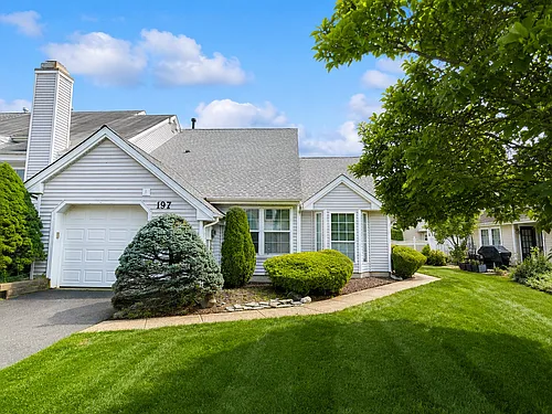 197 Daffodil Dr Photo 1
