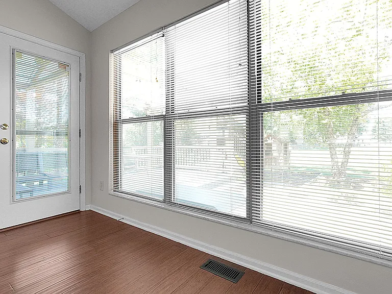 7961 Pinehill Rd — Photo 36