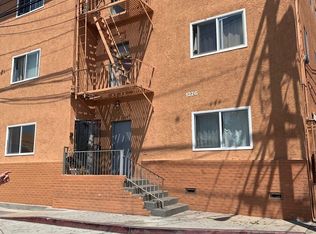1276 Chestnut Ave APT 12, Long Beach, CA 90813