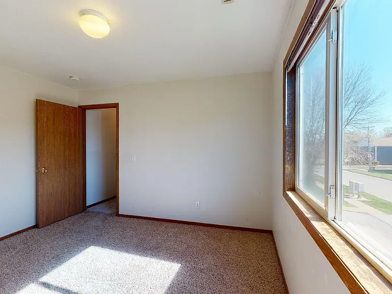 4517 Steinbeck St — Photo 14