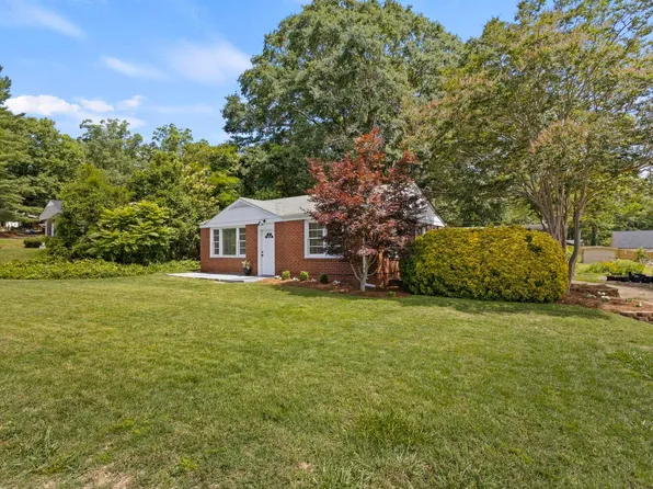 1902 Old Parker Rd, Greenville, SC 29609