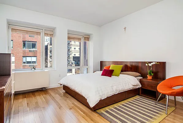 Sold by Compass | media 5