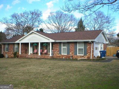 379 N 5th Ave, Winder, GA, 30680