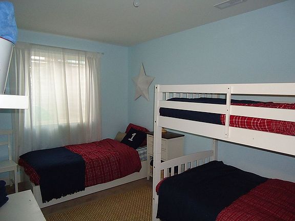 Bunk room