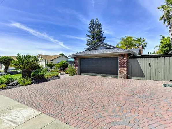 6245 Springview Dr, Rocklin, CA 95677