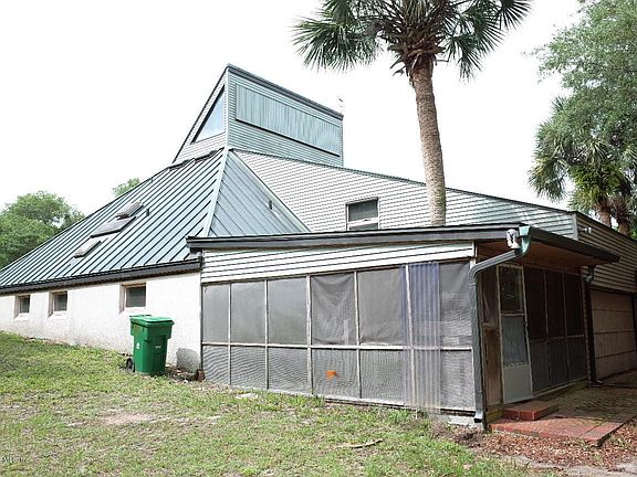 2nd image of 12711 Wedge Ct