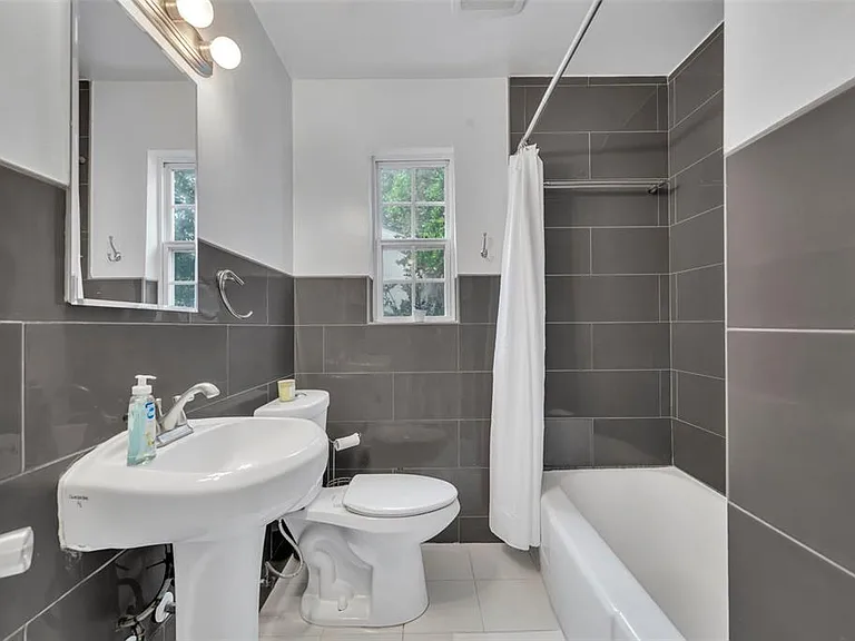 612 E Kaley St — Photo 15