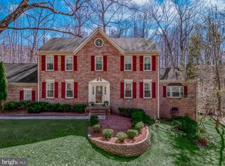 4909 Lanyard Ln, Woodbridge, VA 22192